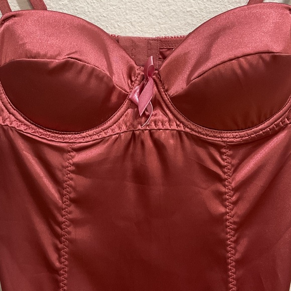 Victoria's Secret Satin Bustier - Deep Dusky Rose Pink - Picture 1 of 9